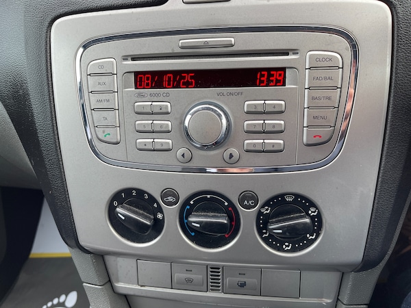 Used Ford Focus 2008 for sale - 76219724: Photo 19