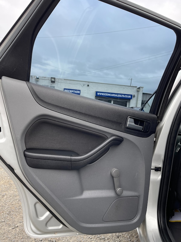Used Ford Focus 2008 for sale - 76219724: Photo 35