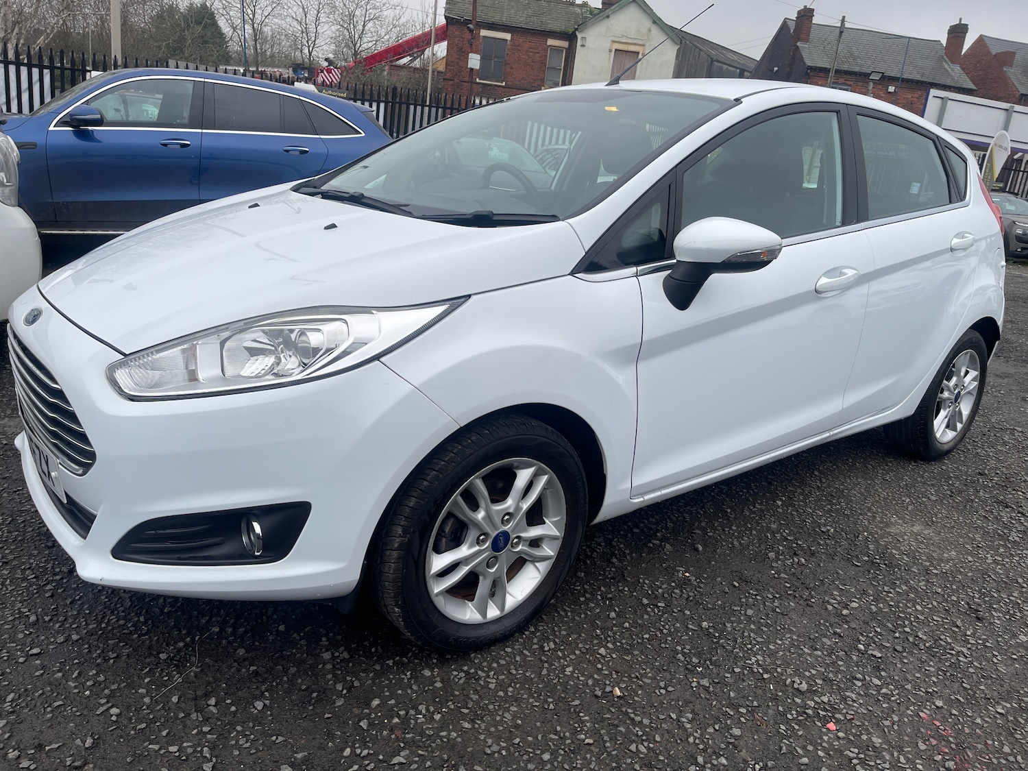 Used Ford Fiesta 2015 for sale - 77327292: Photo 2