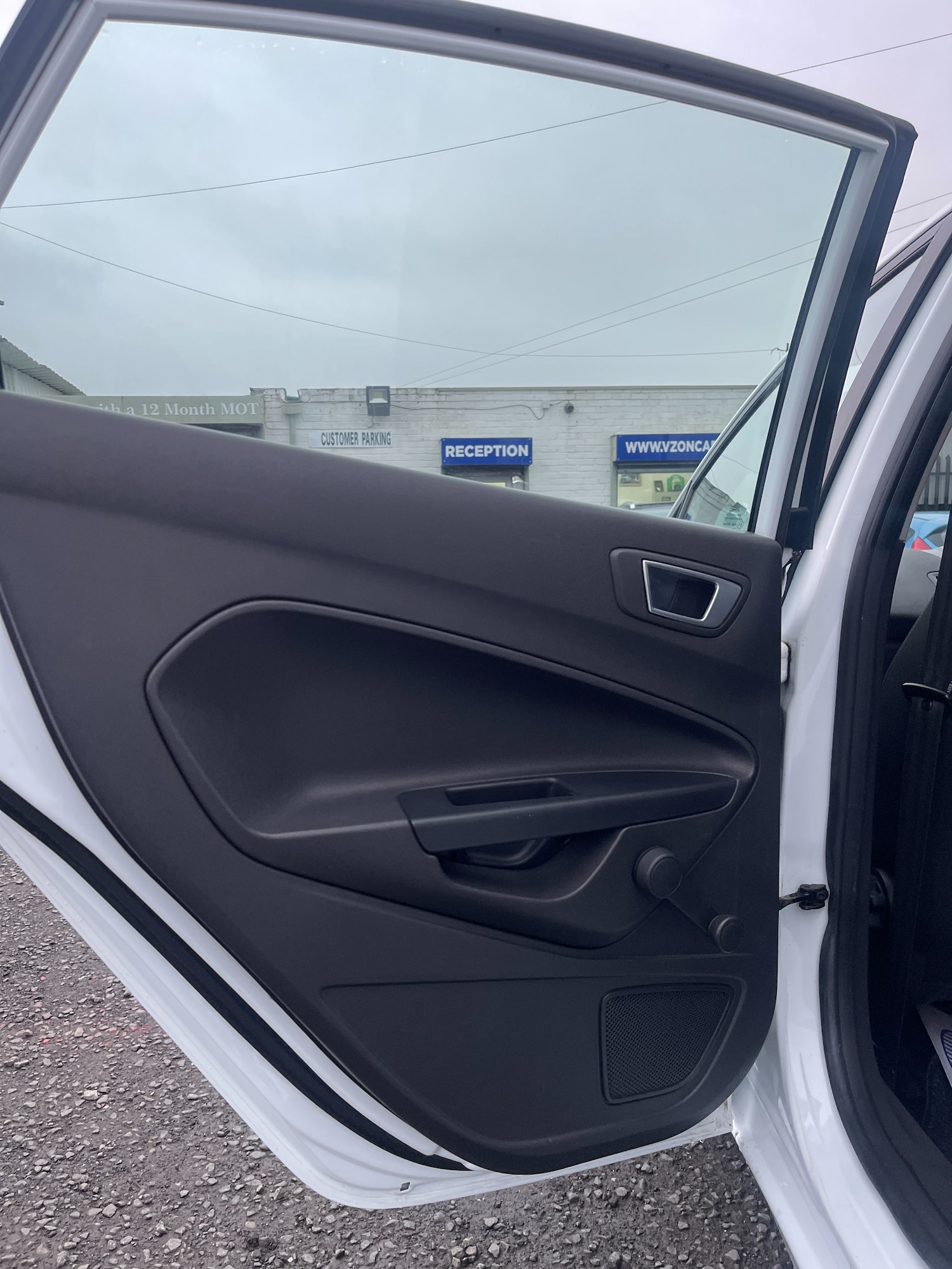 Used Ford Fiesta 2015 for sale - 77327292: Photo 29