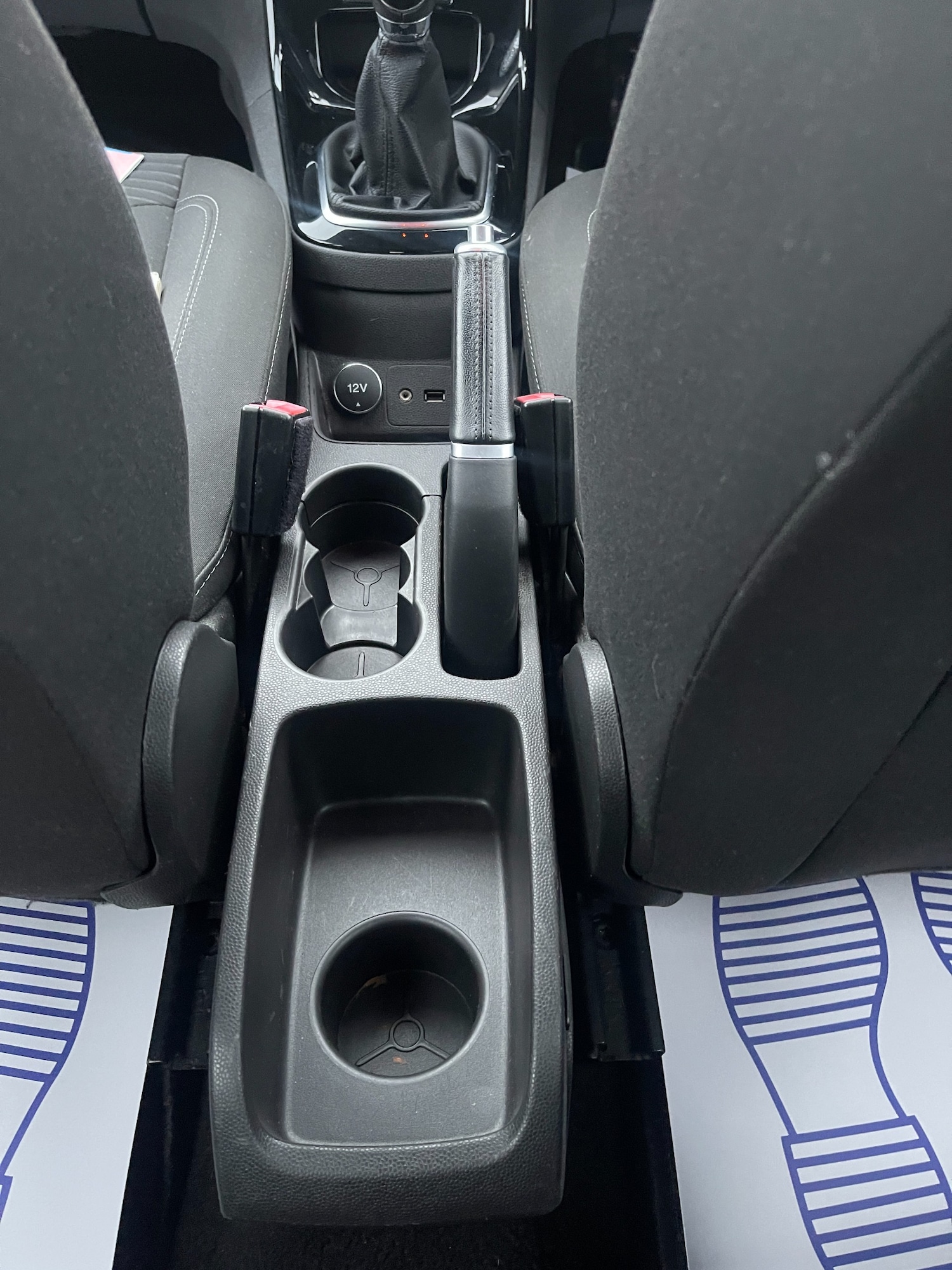 Used Ford Fiesta 2015 for sale - 77327292: Photo 38