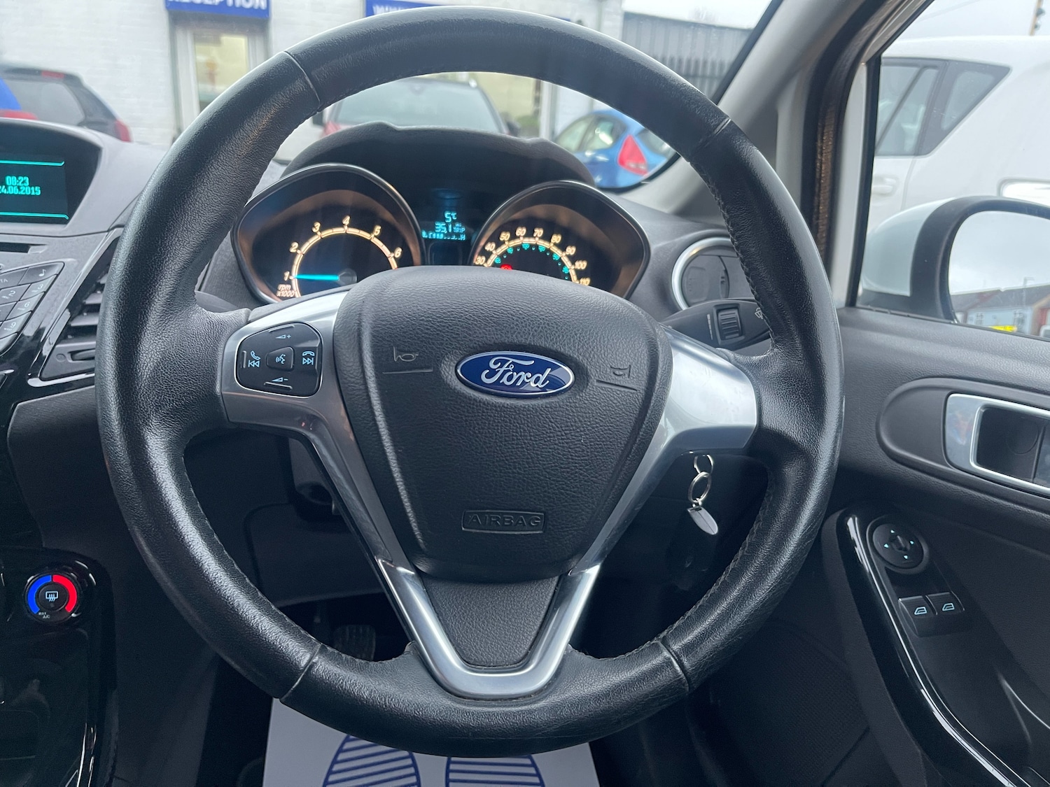 Used Ford Fiesta 2015 for sale - 77327292: Photo 43