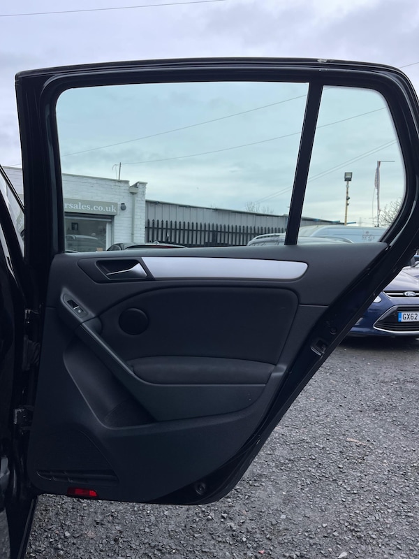 Used Volkswagen Golf 2011 for sale - 74999886: Photo 27