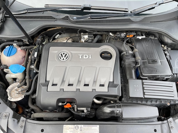 Used Volkswagen Golf 2011 for sale - 74999886: Photo 33