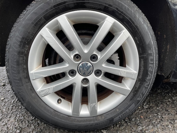 Used Volkswagen Golf 2011 for sale - 74999886: Photo 35