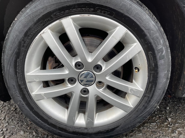 Used Volkswagen Golf 2011 for sale - 74999886: Photo 37