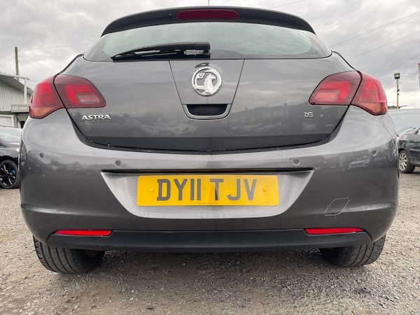Used Vauxhall Astra 2011 for sale - 74999945: Photo 12