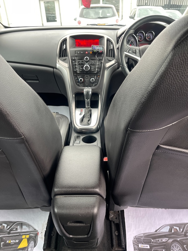 Used Vauxhall Astra 2011 for sale - 74999945: Photo 34