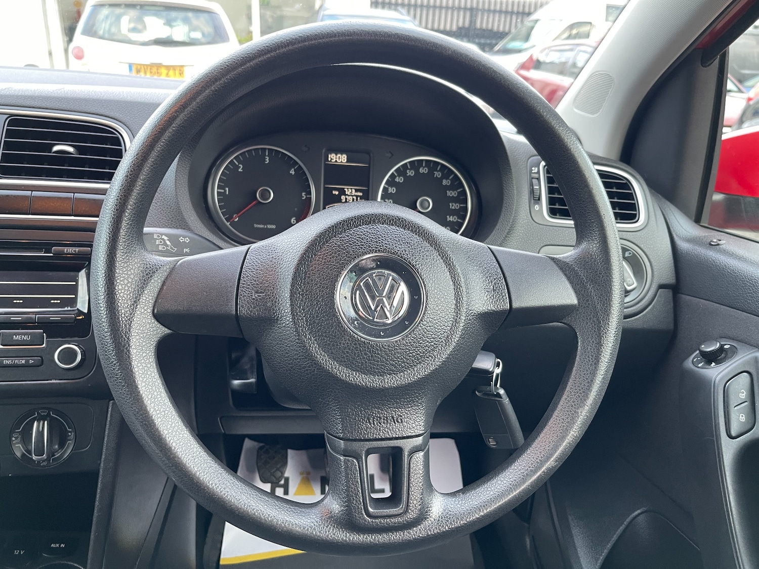 Used Volkswagen Polo 2012 for sale - 76070092: Photo 19