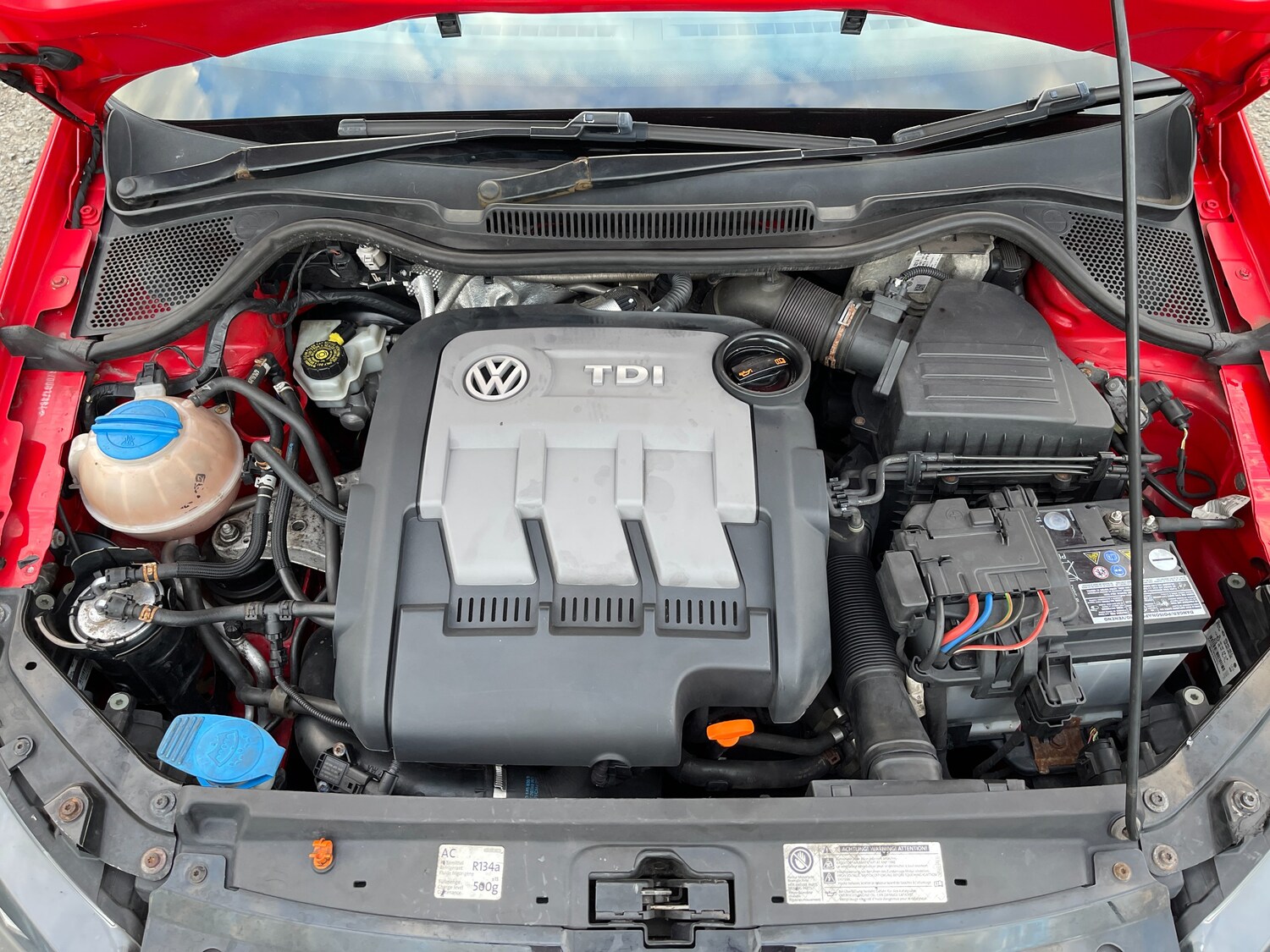 Used Volkswagen Polo 2012 for sale - 76070092: Photo 24