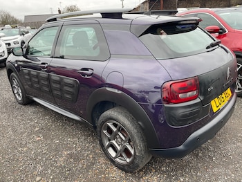 Used Citroen C4 Cactus 2015 for sale - 77408852: Photo