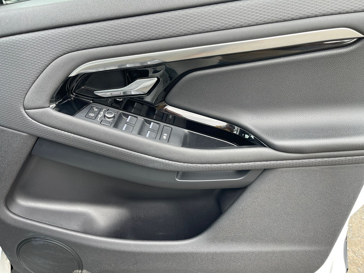 Used Land Rover Range Rover Evoque 2020 for sale - 75620908: Photo 60