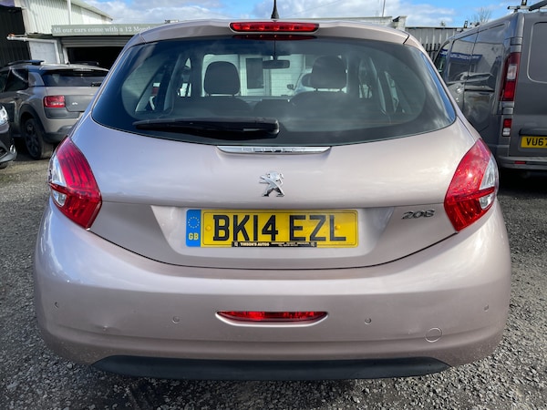 Used Peugeot 208 2014 for sale - 74999898: Photo 11