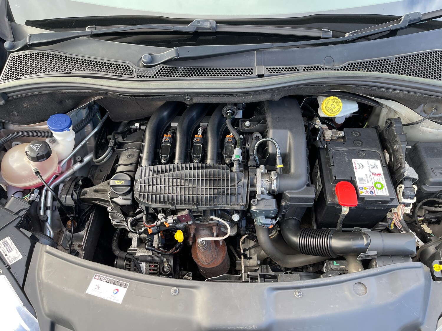 Vehicle 33