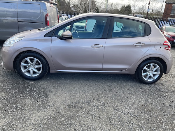 Used Peugeot 208 2014 for sale - 74999898: Photo 6