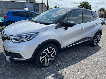 Used Renault Captur 2017 for sale - 79114772: Photo