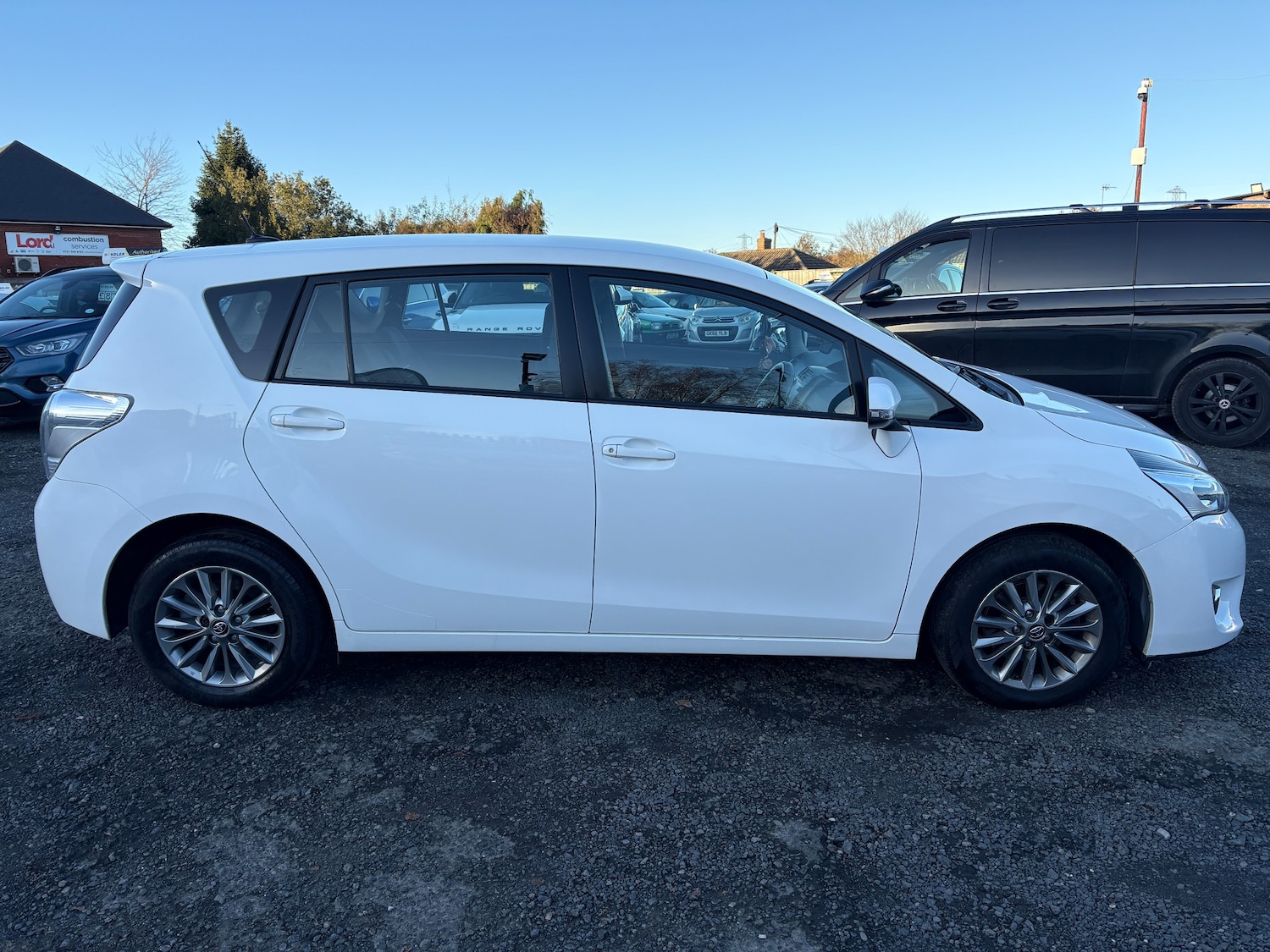 Used Toyota Verso 2016 for sale - 76641633: Photo 5