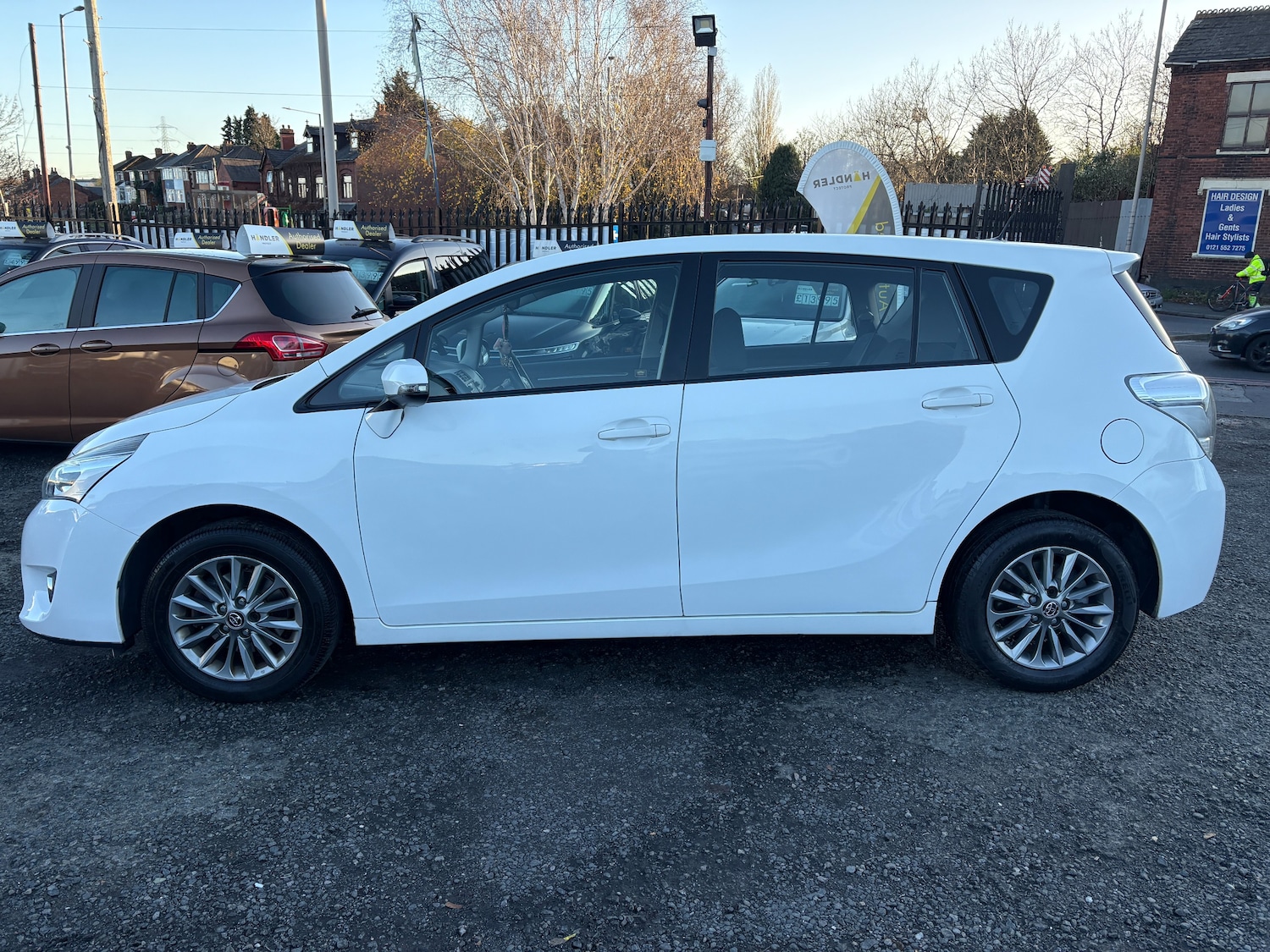 Used Toyota Verso 2016 for sale - 76641633: Photo 6