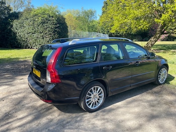 Used Volvo V50 2007 for sale - 79504628: Photo