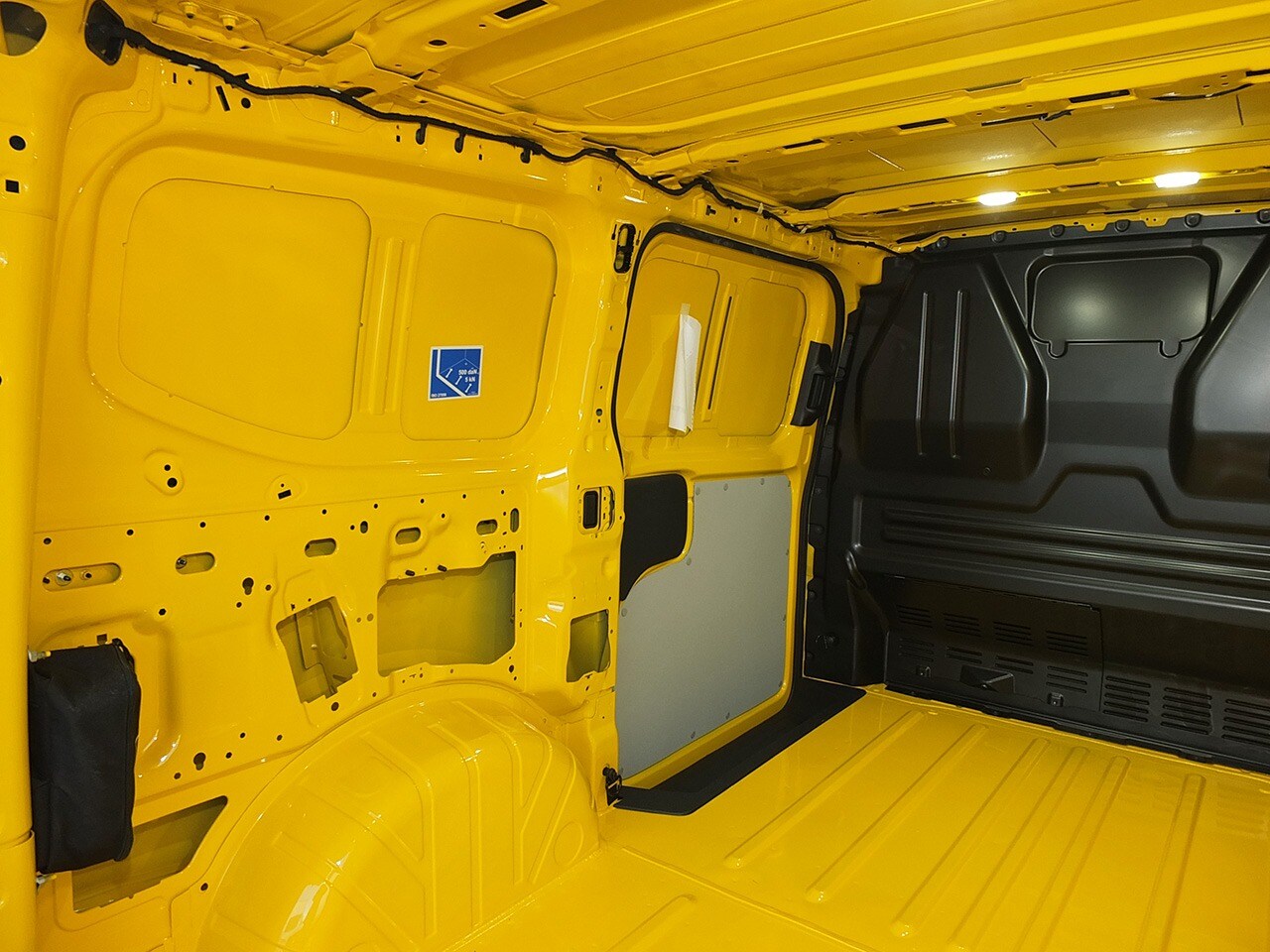 Used Ford Transit Custom 2025 for sale - 76762031: Photo 18