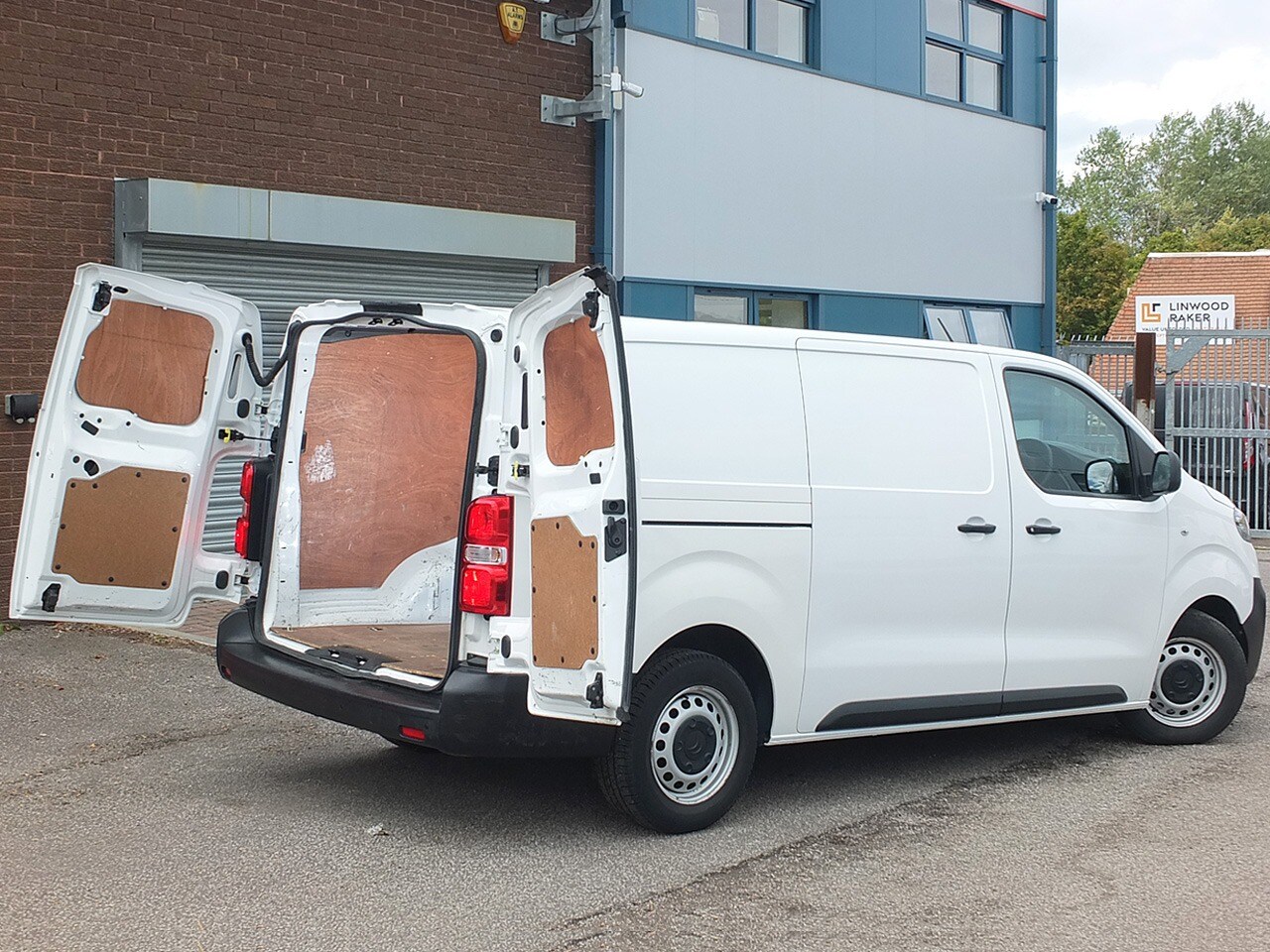 Used Citroen Dispatch 2020 for sale - 76340028: Photo 10