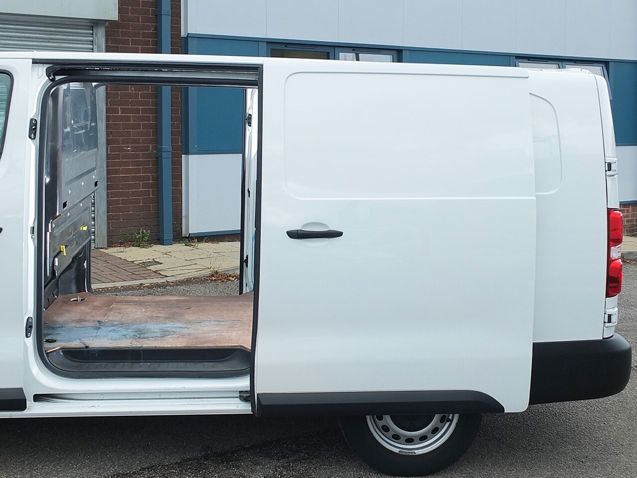 Used Citroen Dispatch 2020 for sale - 76340028: Photo 9