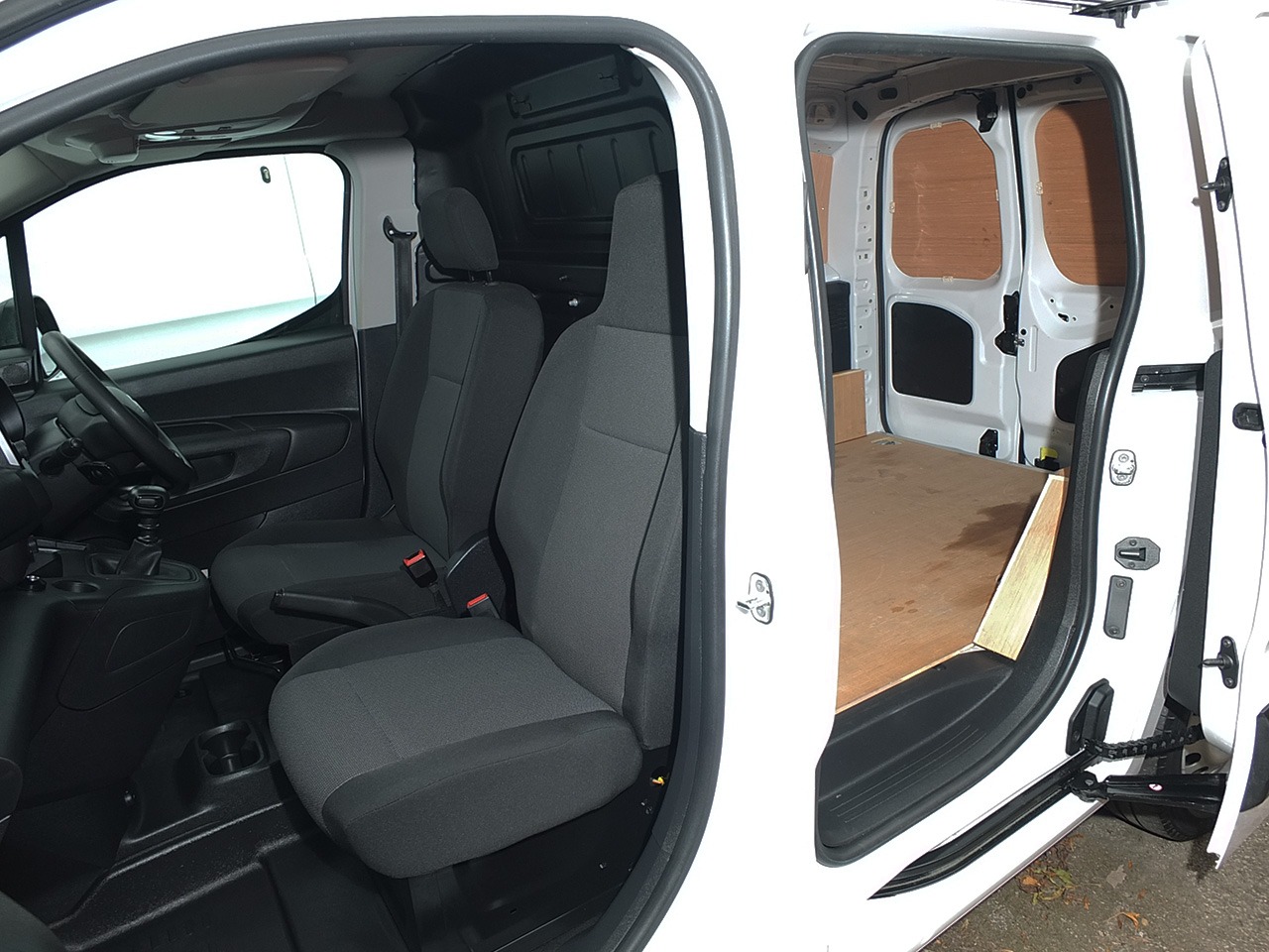 Used Citroen Berlingo 2023 for sale - 75748886: Photo 5