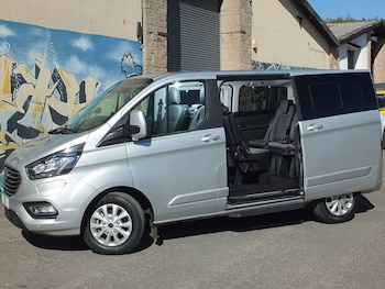 Used Ford Tourneo Custom 2022 for sale - 78745665: Photo