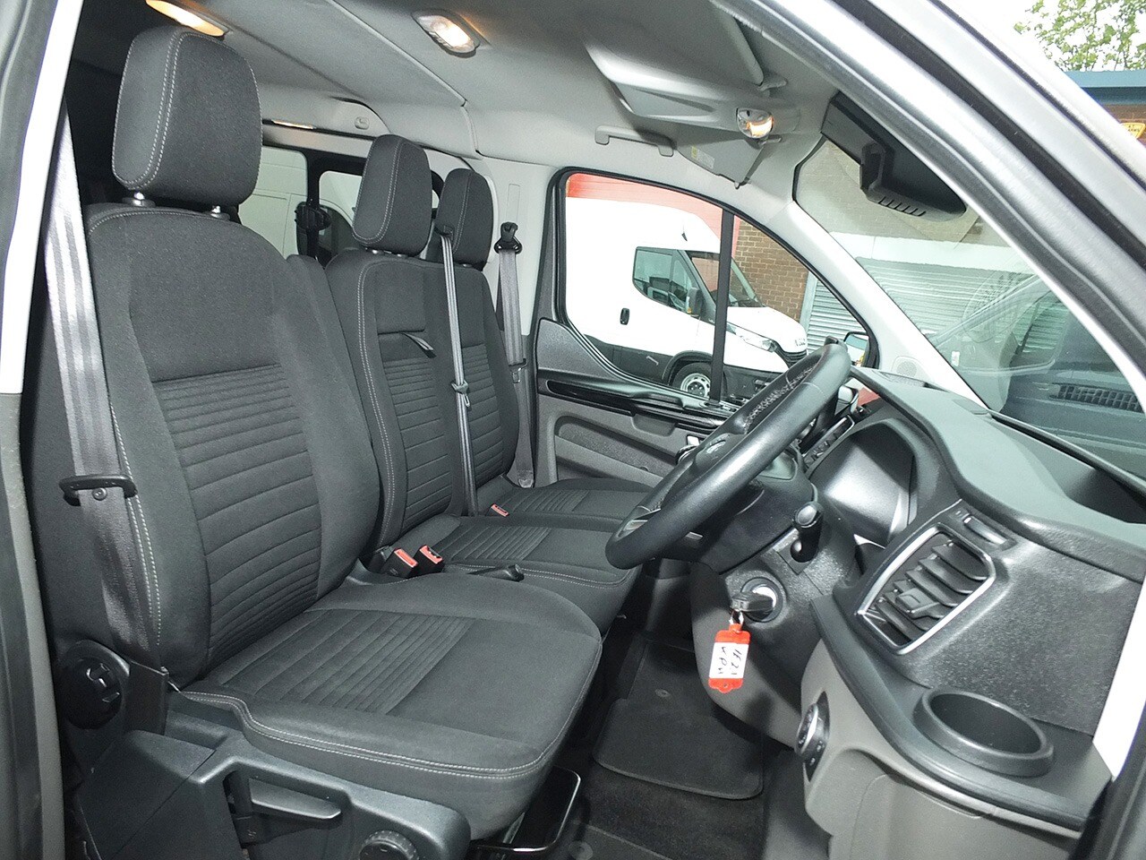Used Ford Transit Custom 2021 for sale - 75760522: Photo 11