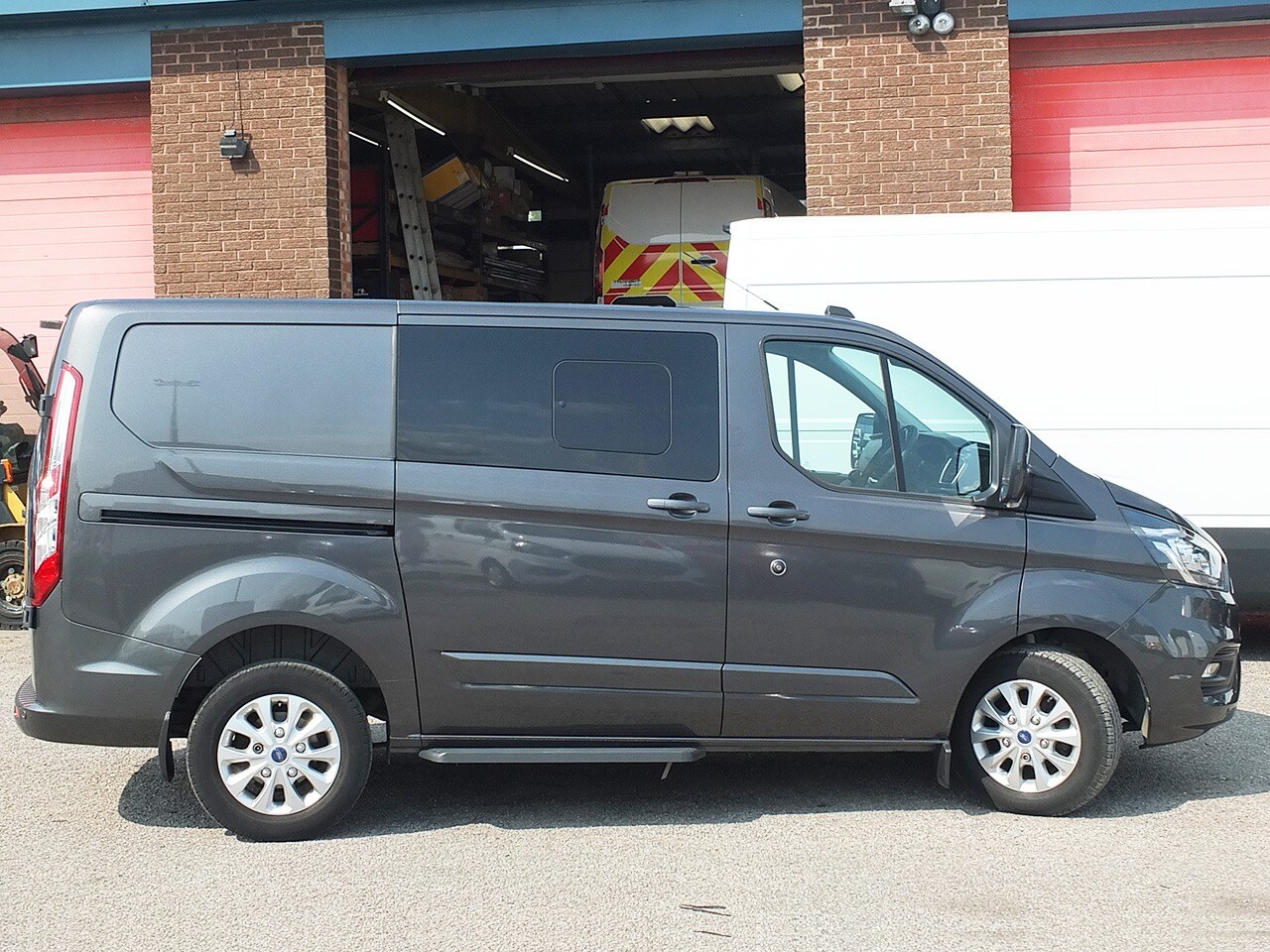Used Ford Transit Custom 2021 for sale - 75760522: Photo 23