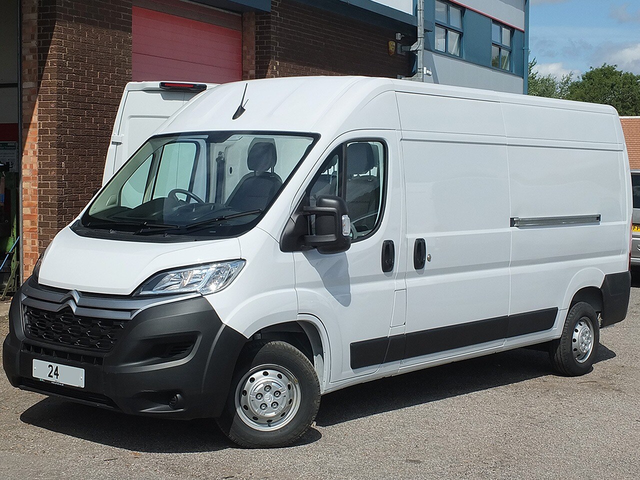 Used Citroen Relay 2024 for sale - 75760355: Photo 3