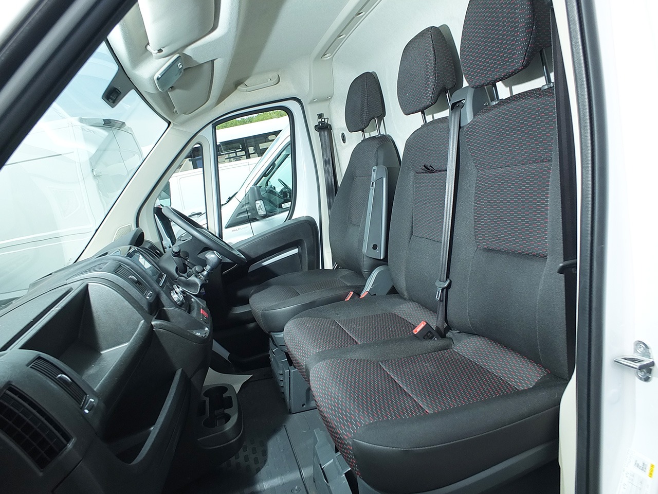 Used Citroen Relay 2024 for sale - 75760355: Photo 6