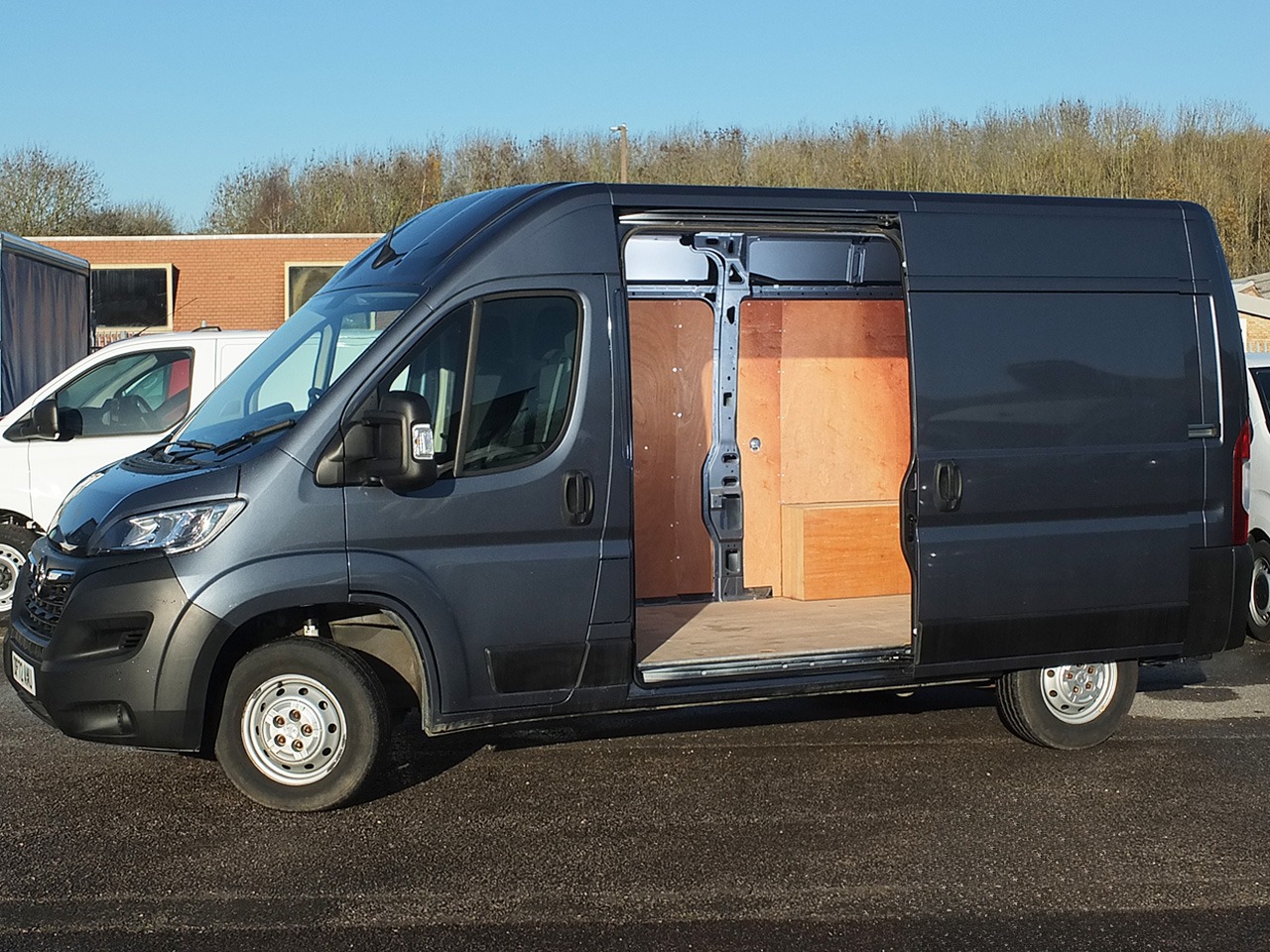 Used Vauxhall Movano 2023 for sale - 76969920: Photo 4