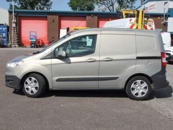Used Ford Transit Courier 2018 for sale - 68200977: Photo