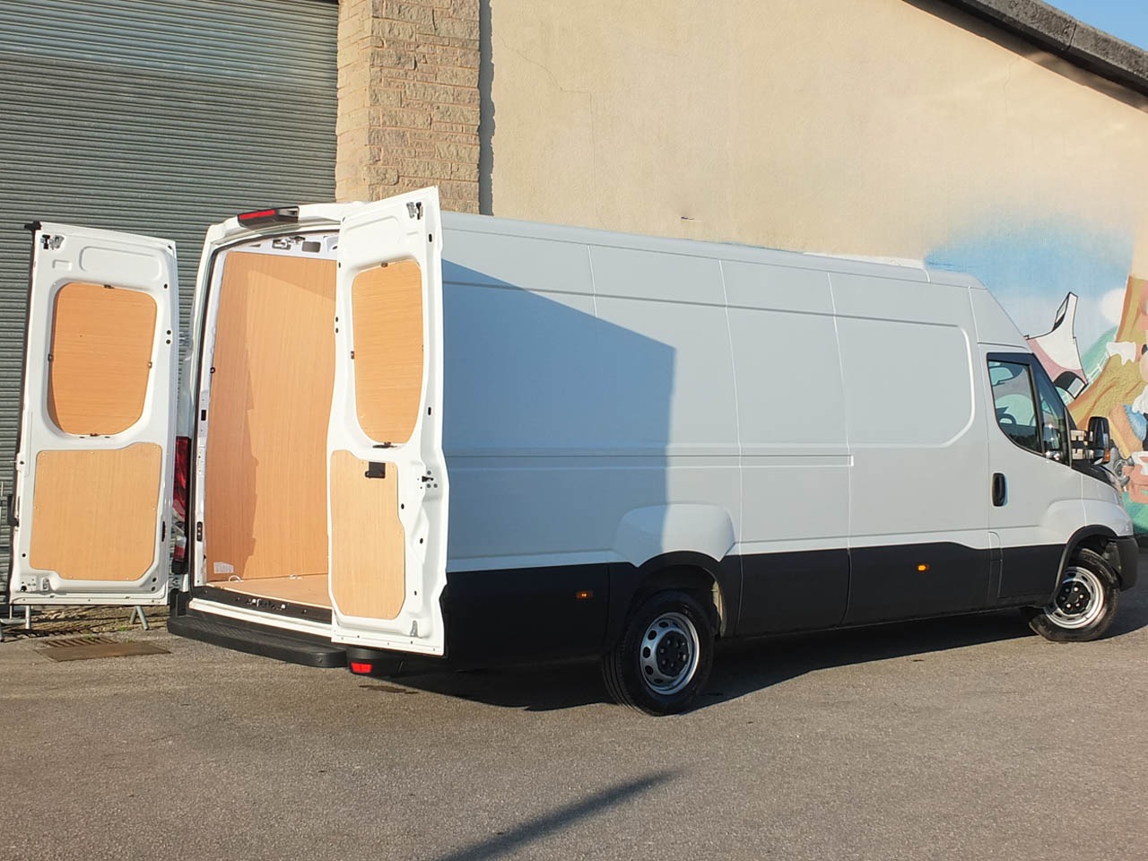 Used Iveco Daily 2024 for sale - 77996945: Photo 16