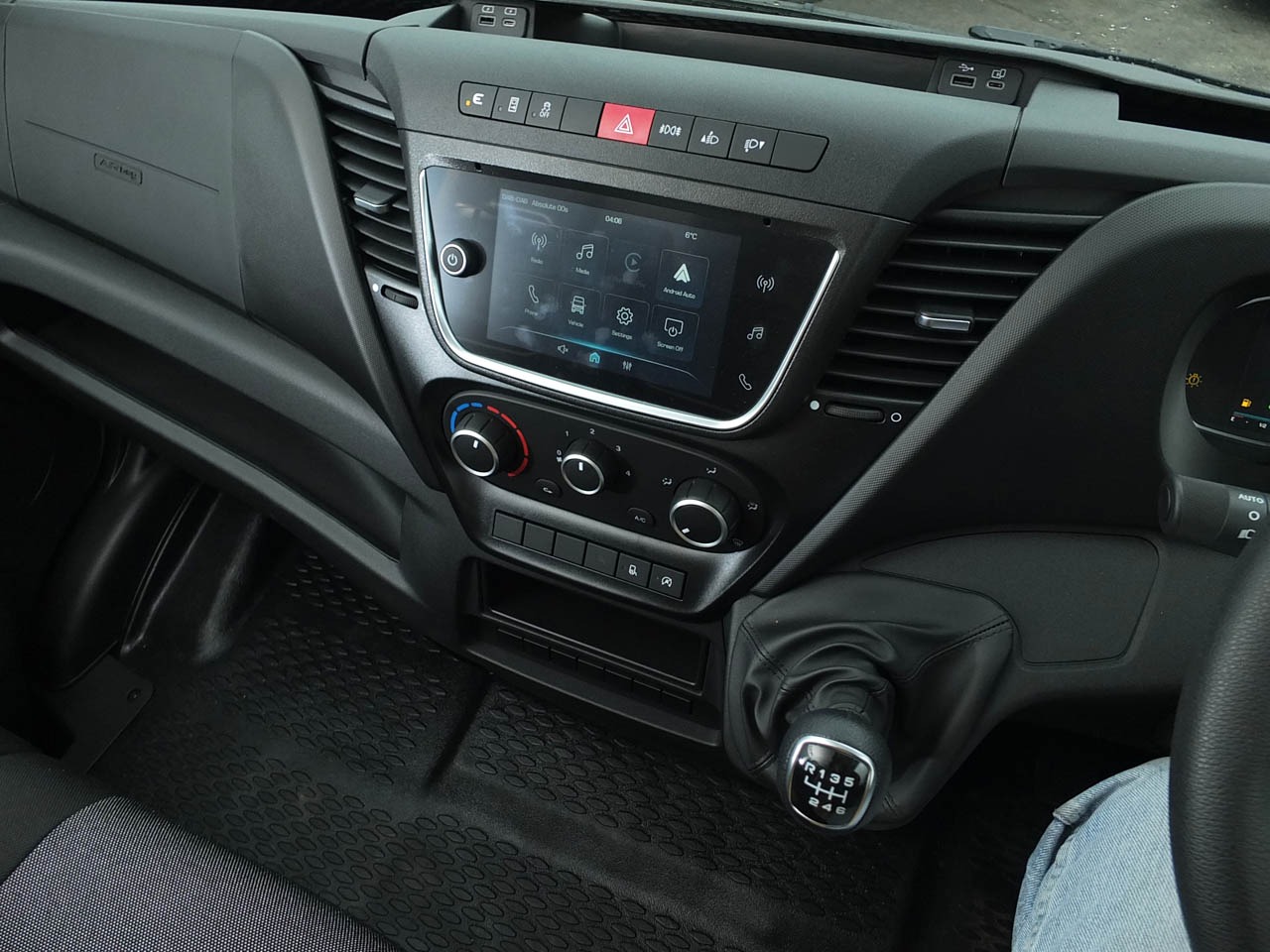 Used Iveco Daily 2024 for sale - 77996945: Photo 8