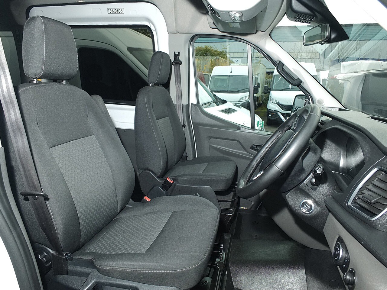 Used Ford Transit 2024 for sale - 76233863: Photo 12