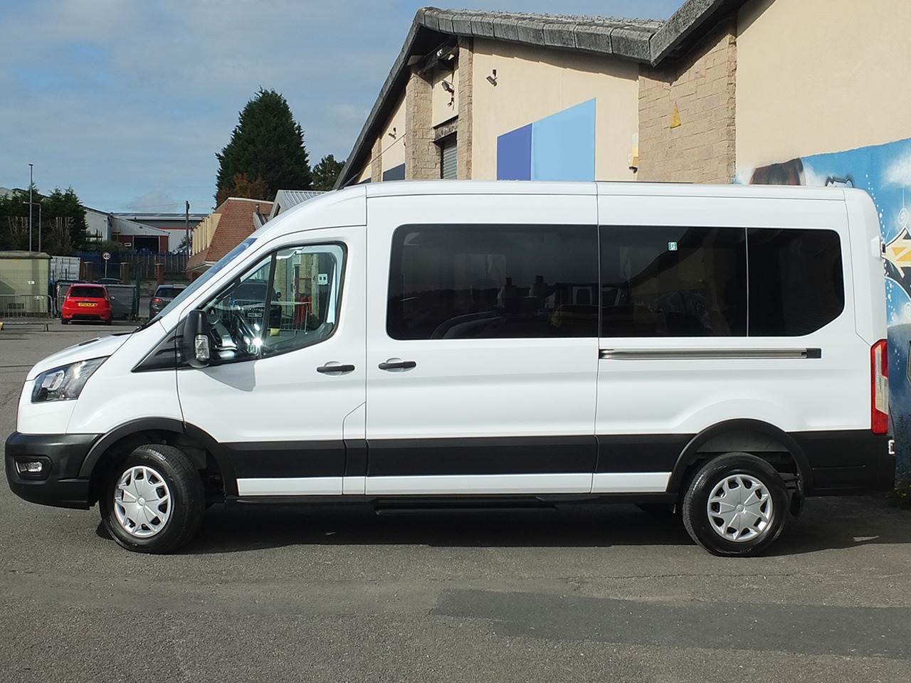 Used Ford Transit 2024 for sale - 76233863: Photo 2