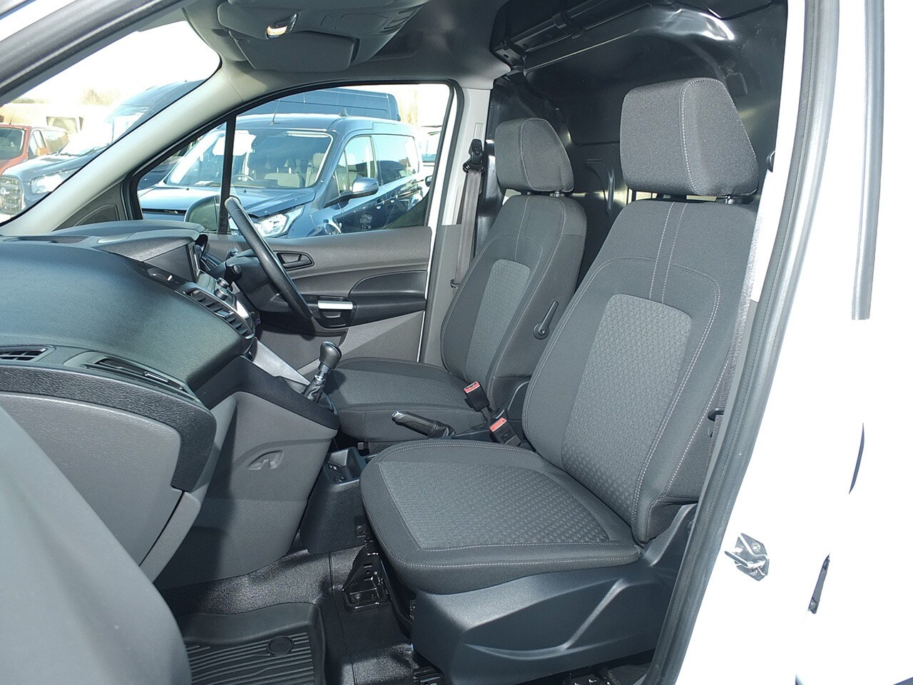 Used Ford Transit Connect 2023 for sale - 77045717: Photo 6