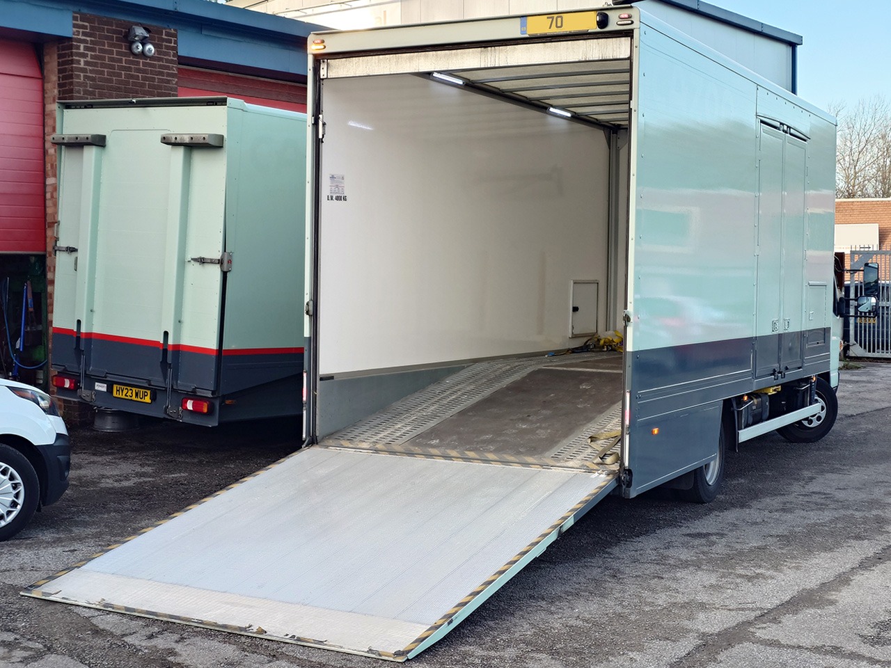 Used Mitsubishi Canter 2020 for sale - 76970102: Photo 12