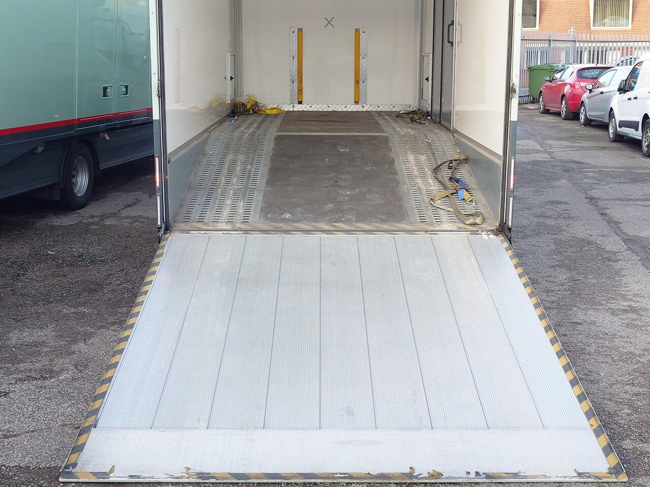 Used Mitsubishi Canter 2020 for sale - 76970102: Photo 13