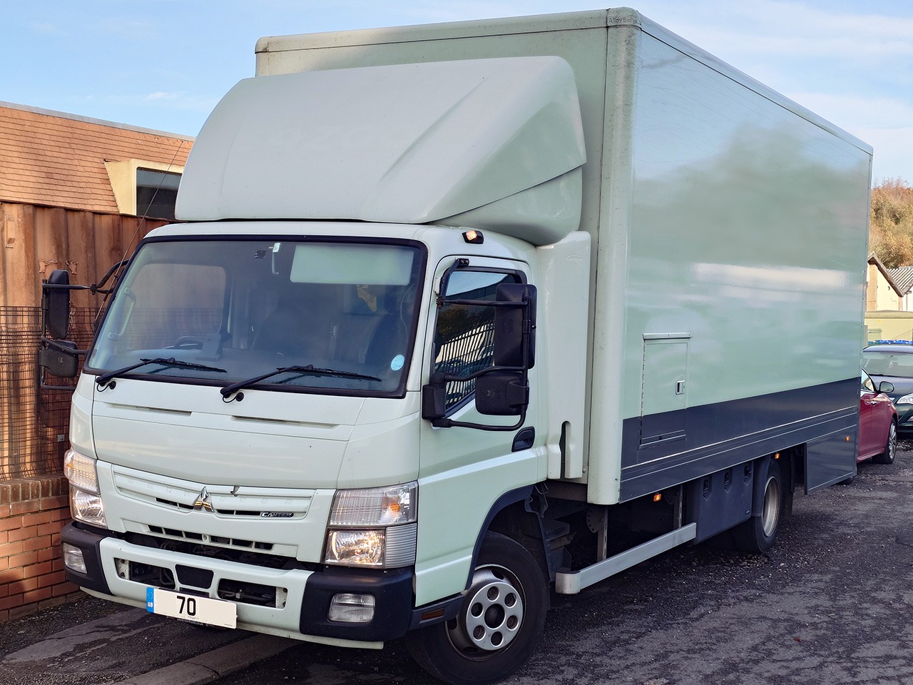 Used Mitsubishi Canter 2020 for sale - 76970102: Photo 2