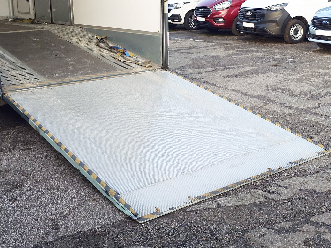 Used Mitsubishi Canter 2020 for sale - 76970102: Photo 21