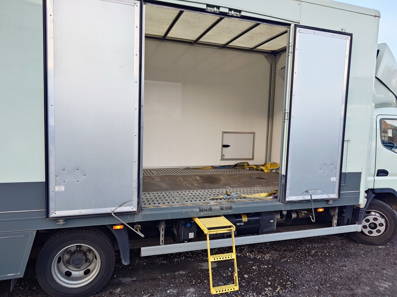 Used Mitsubishi Canter 2020 for sale - 76970102: Photo 22