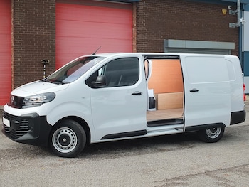 Used Vauxhall Vivaro 2024 for sale - 76765073: Photo