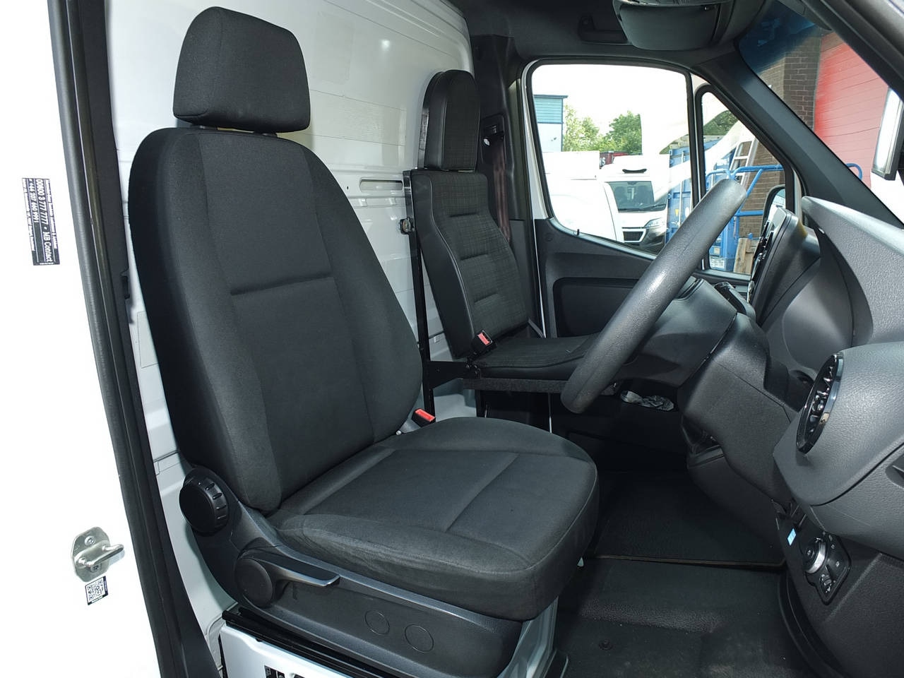 Used Mercedes-Benz Sprinter 2019 for sale - 72542293: Photo 12