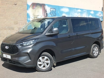 Used Ford Tourneo Custom 2024 for sale - 78746327: Photo