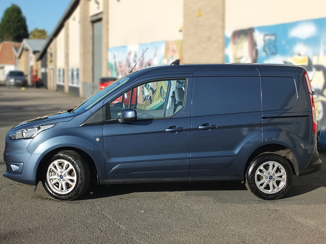 Used Ford Transit Connect 2024 for sale - 76533637: Photo 2