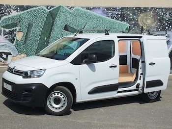 Used Citroen Berlingo 2023 for sale - 75760311: Photo