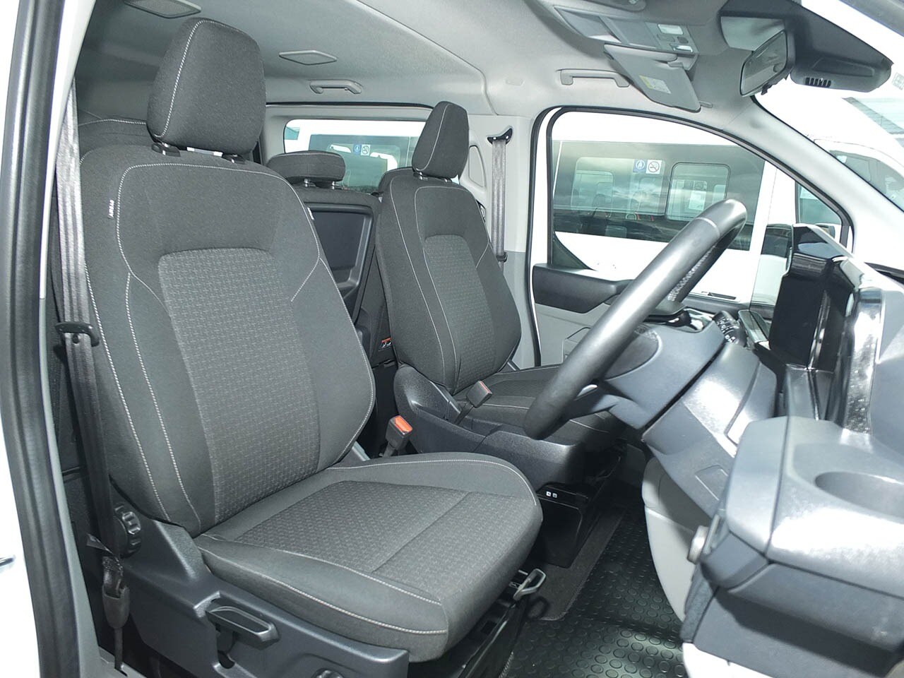 Used Ford Tourneo Custom 2024 for sale - 77662141: Photo 16